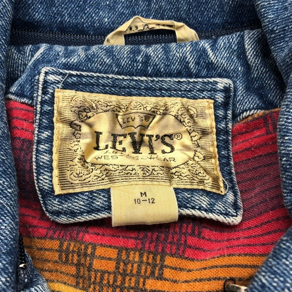 Vintage Levis Kids Denim Bomber Jacket Western Wear Acid Wash Blue Size M 10-12